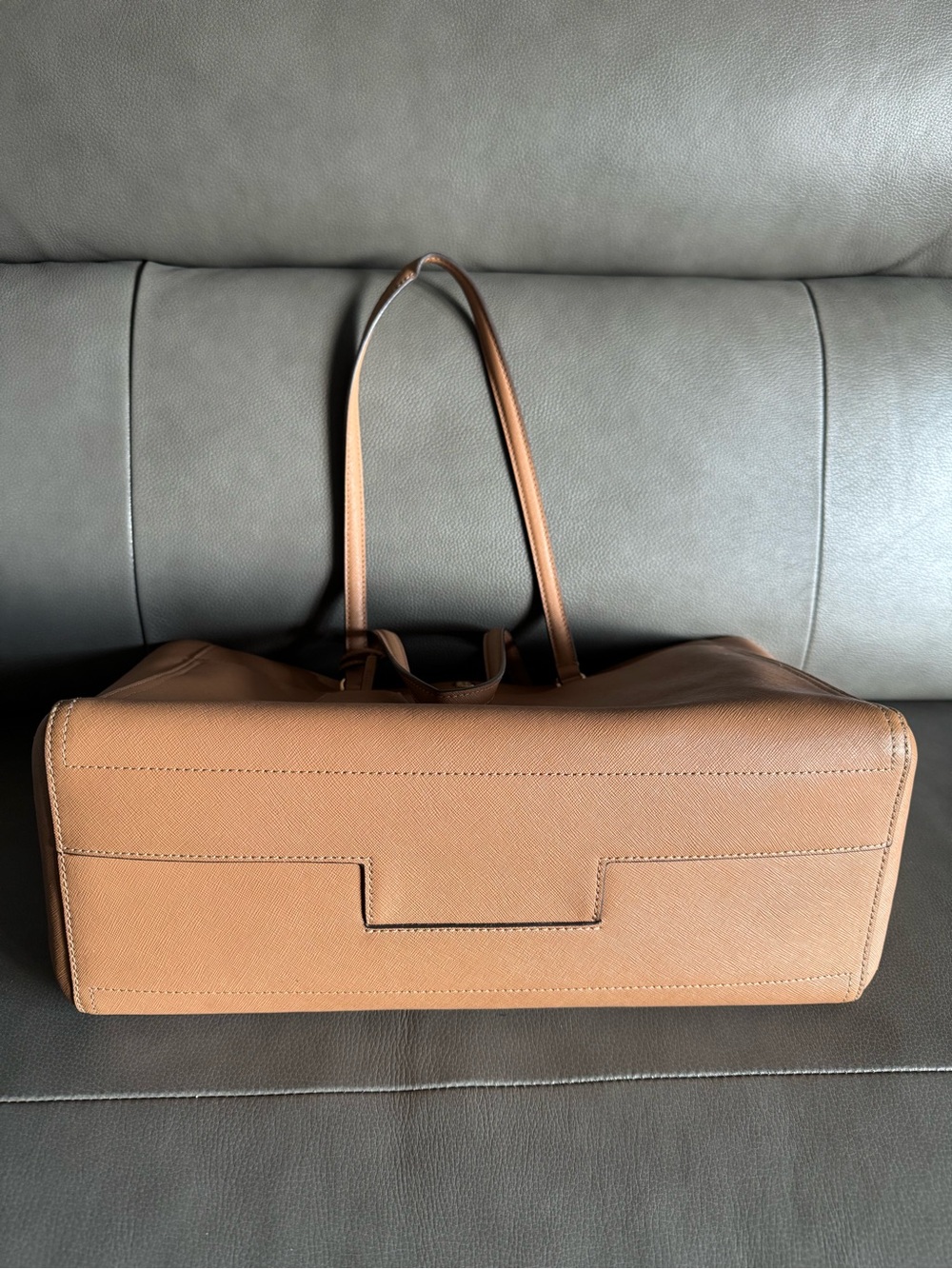 Tory Burch Caramel Tan Leather Tote - Picture 6 of 15